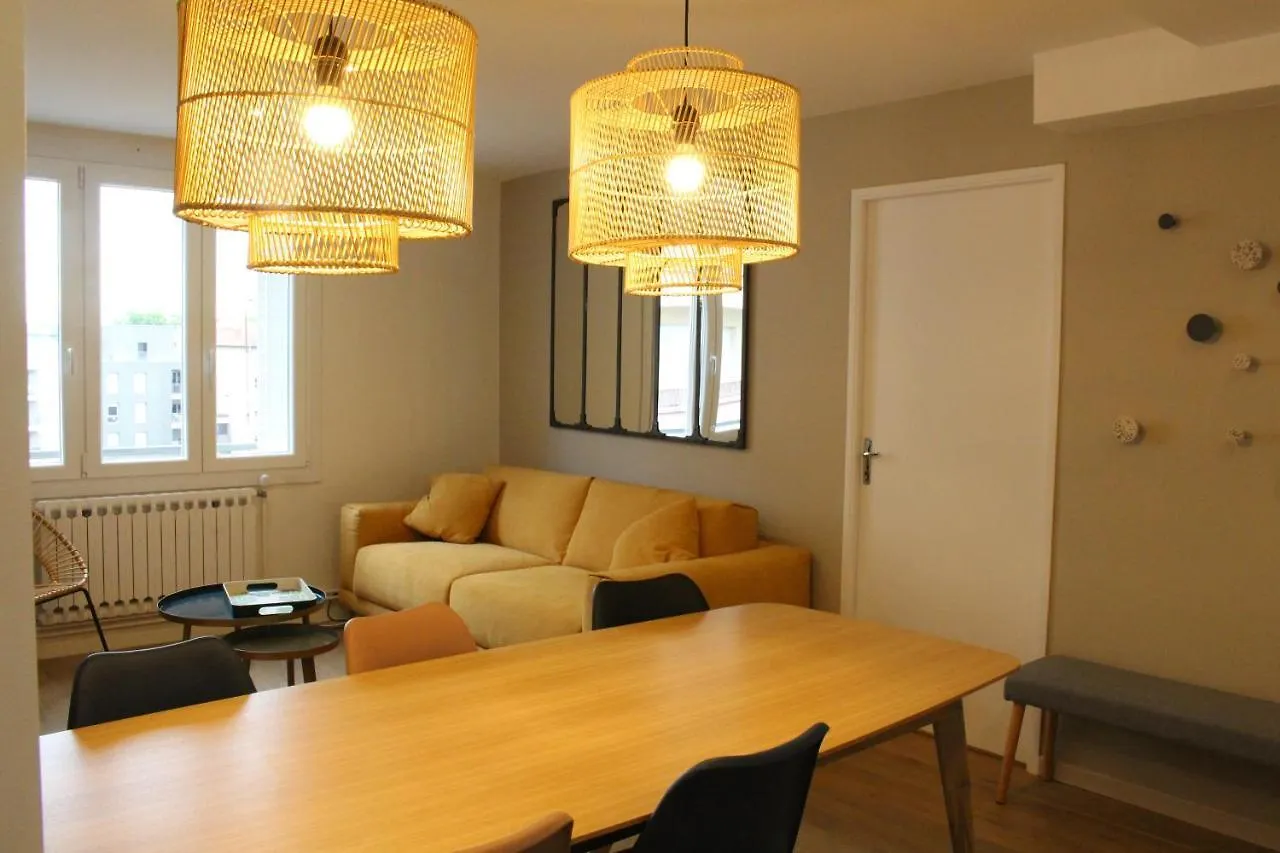 Bienvenue Chez Ed Apartment Villeurbanne France
